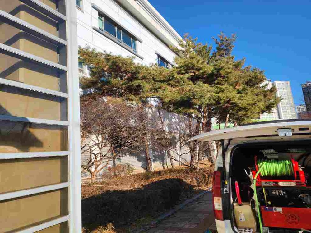 상일동 건물 외부 고압세척 작업